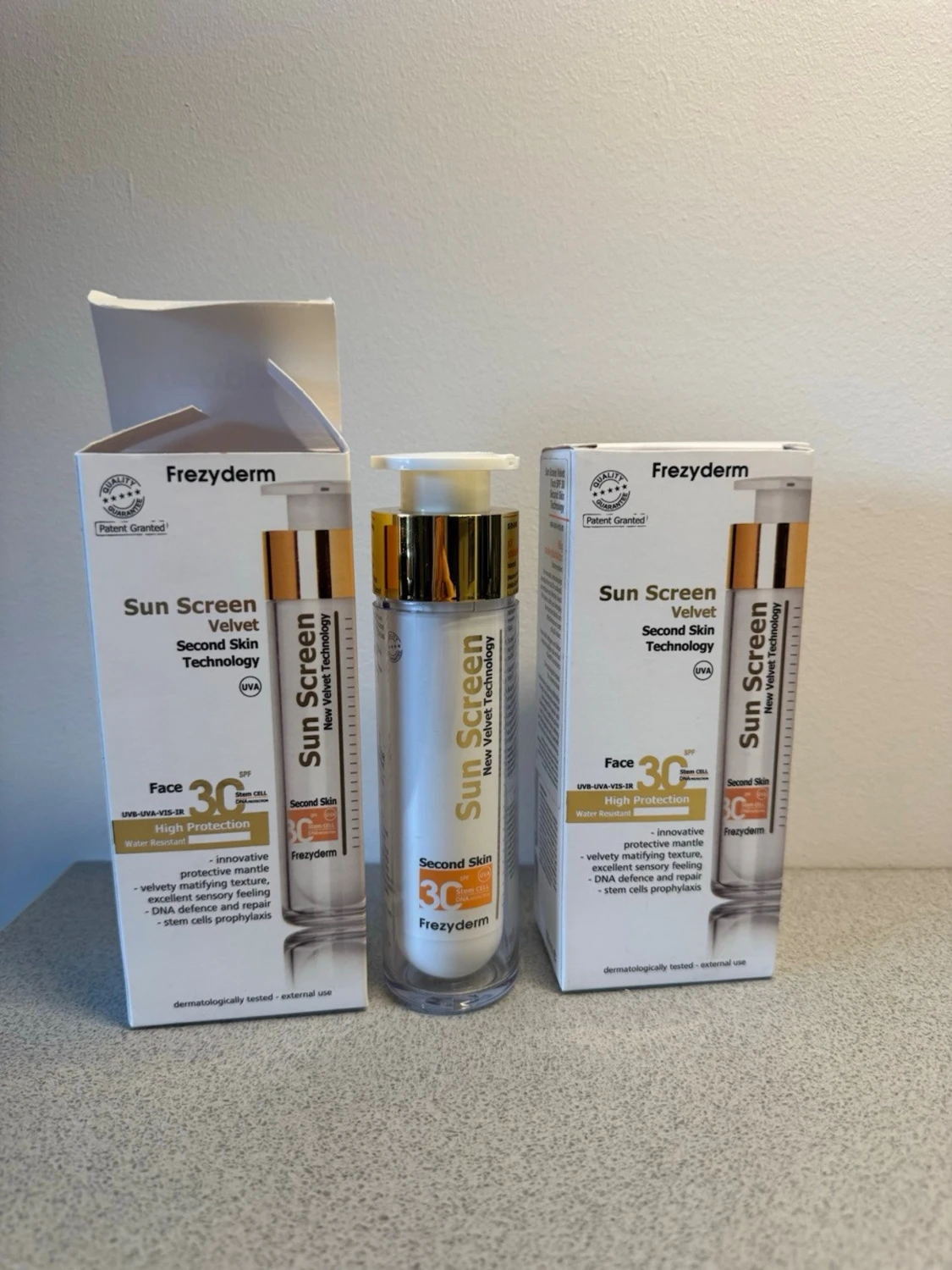 Frezyderm Sun Screen Velvet SPF 30