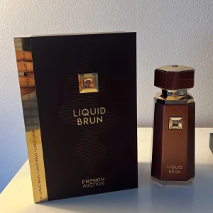 Liquid Brun exklusiv parfym - Go parfym perfekt för vinter och höst 70-80 ml kvar