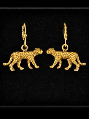 Örhängen guld  - GRATIS GÅVA MED VARGE ORDER!! Supertrendig stockholmsstil tjejer, ring guld. Vinter ring smycke. Gjord av mässing stål, jag svarar och skickar alltid snabbt!