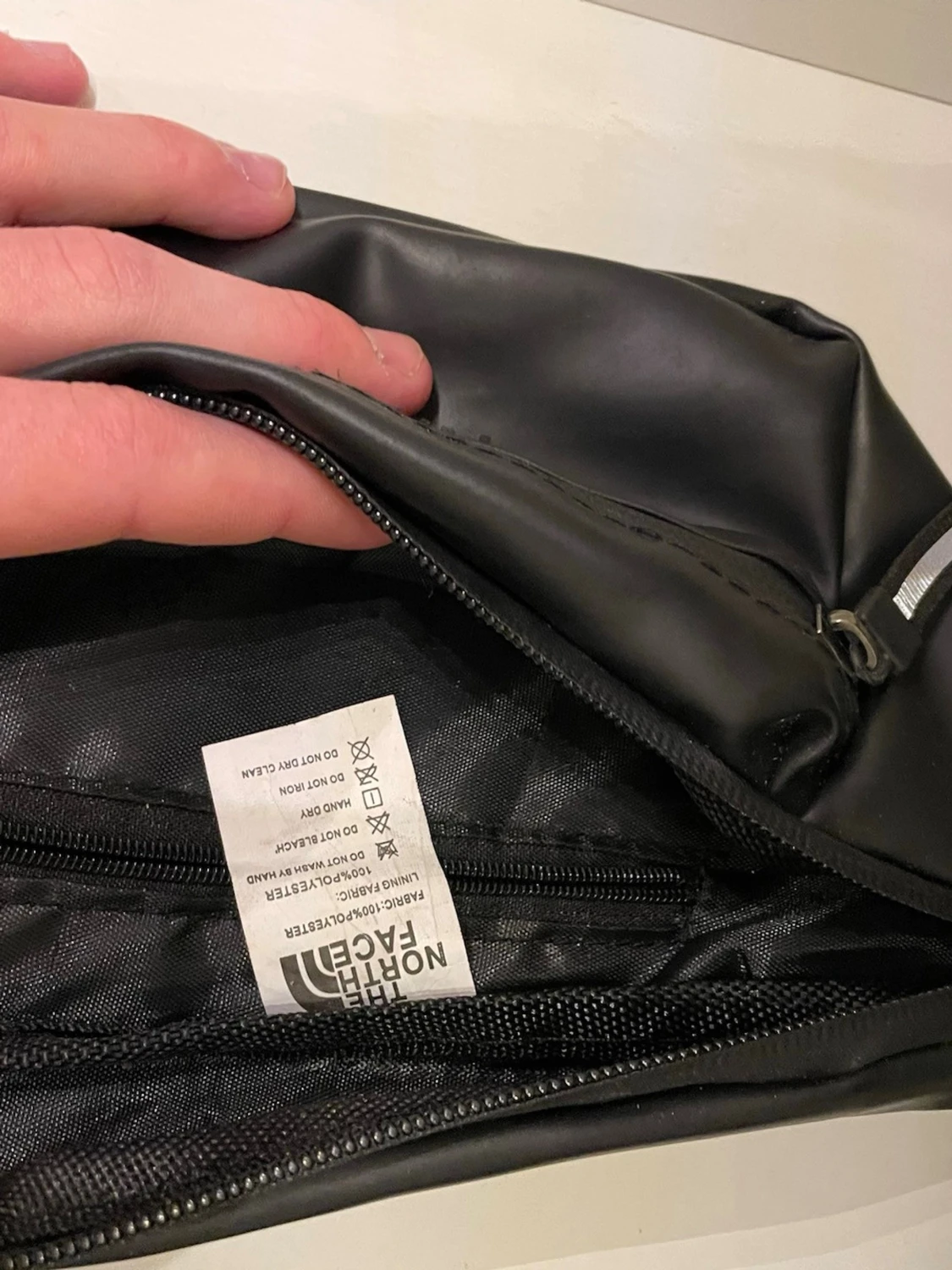 Svart shoppingväska från The North Face - 2