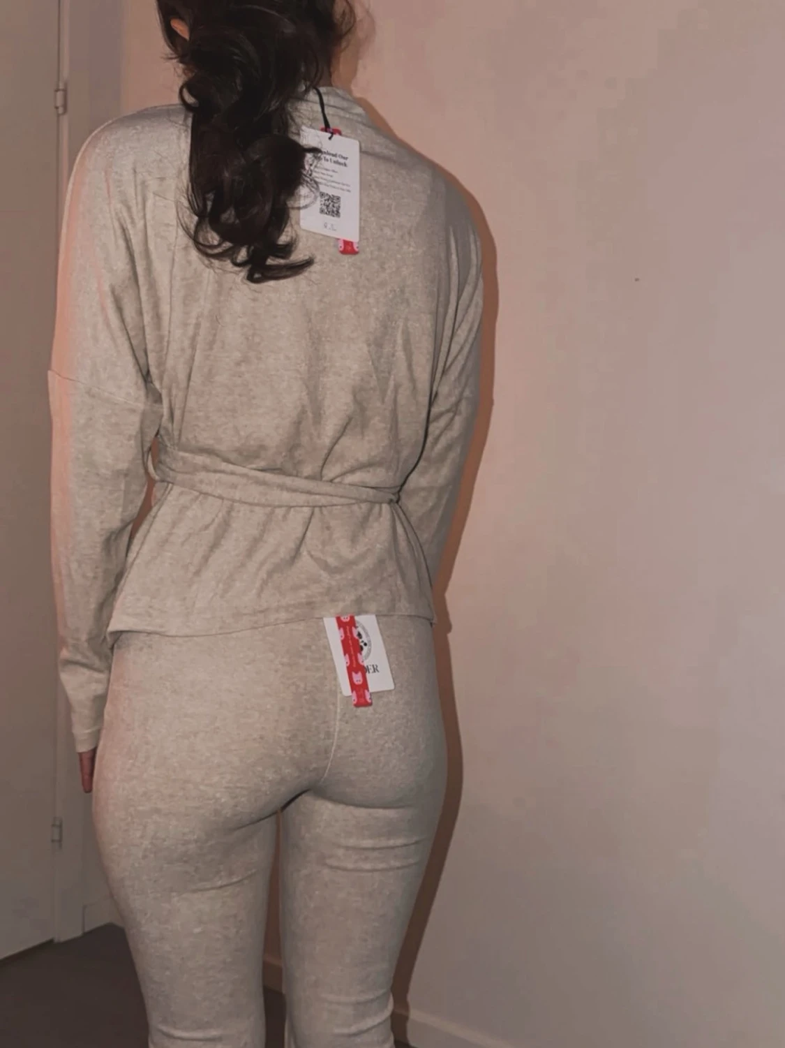 Beige set från Cider med omlottopp - 2