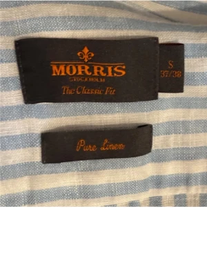 Morris skjorta - Morrisskjorta såld lägger upp för fri frakt till kund