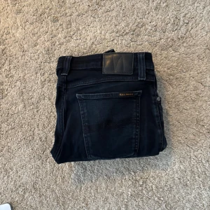 Nudie jeans - Tja! Säljer ett par Nudie jeans i storleken (31/30)-skick 8/10. Vid minsta lilla fundering hör av er!