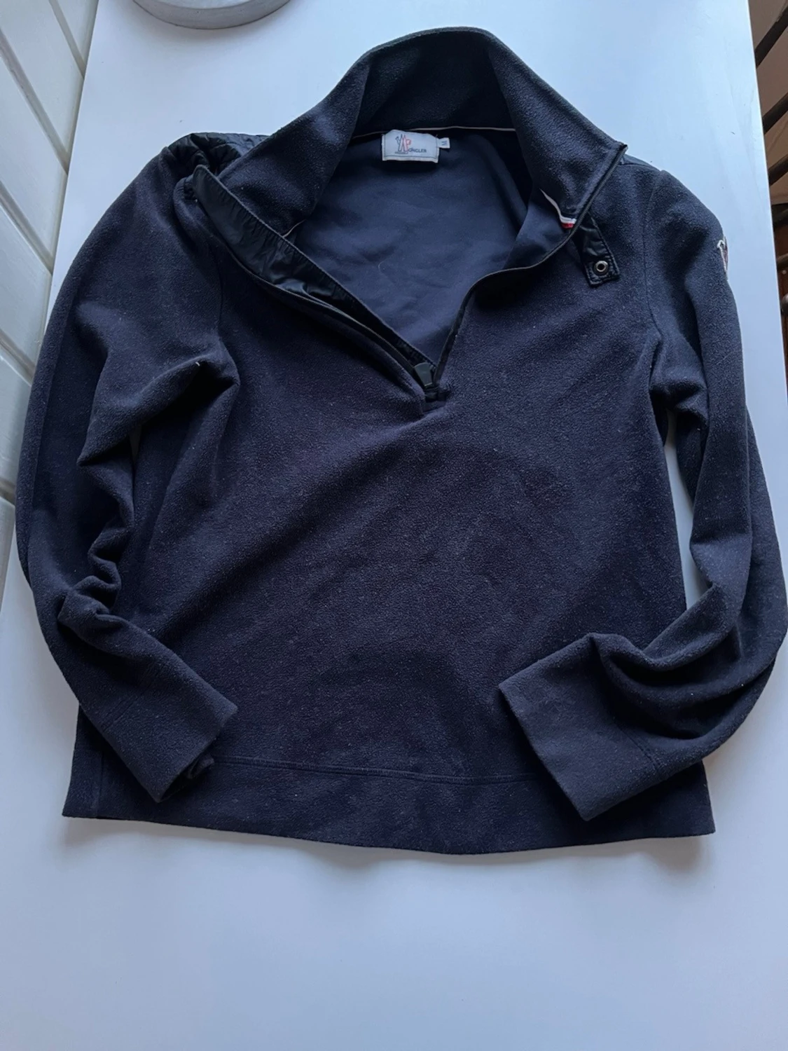 Mörkblå fleece tröja från Moncler