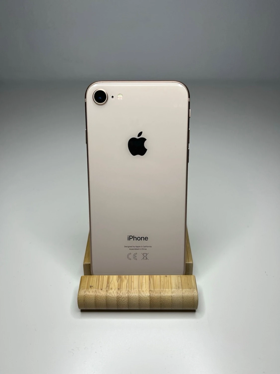 iPhone 8 Roseguld - 1