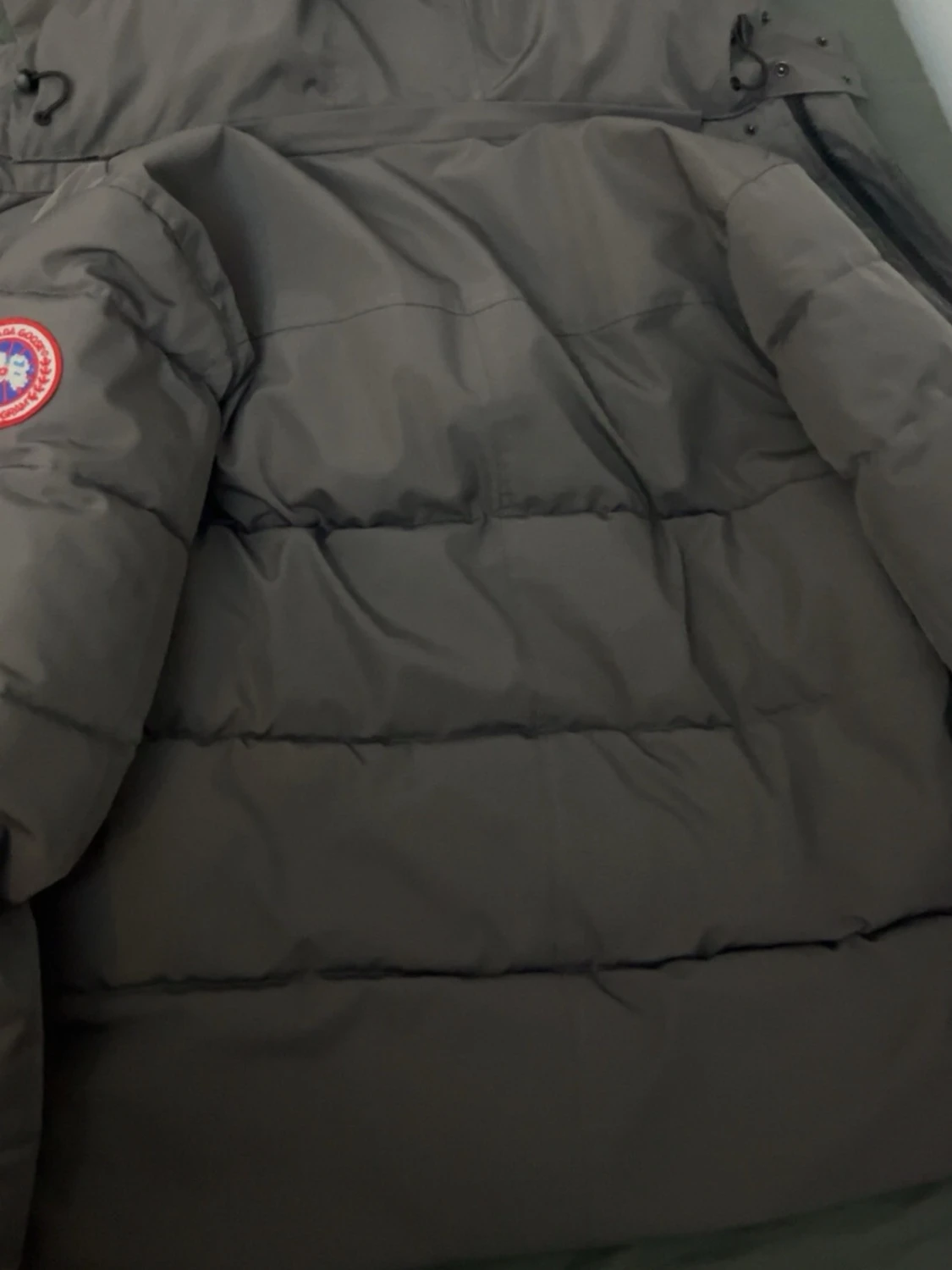 Grå dunjacka från Canada Goose - 1