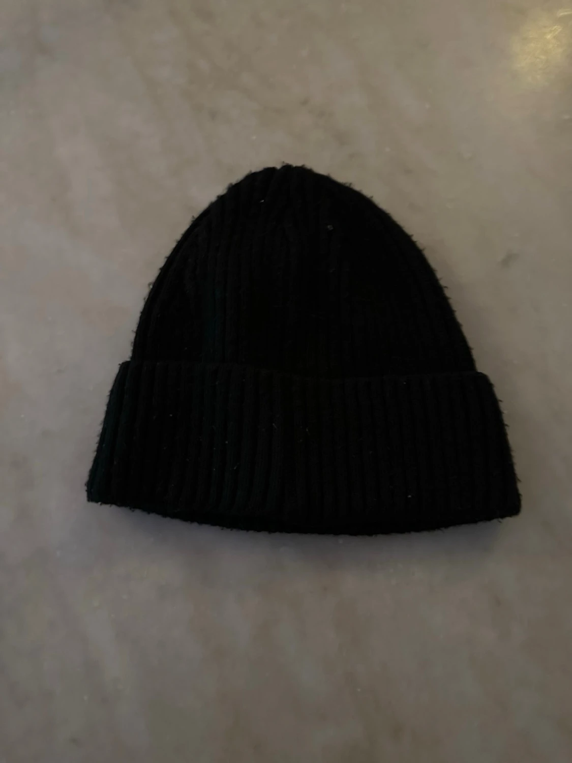 Svart Moncler ribbstickad mössa - 1