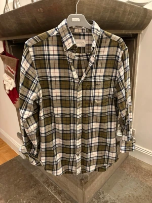 Flanell skjorta Gant - Storlek S men passar M, nyskick
