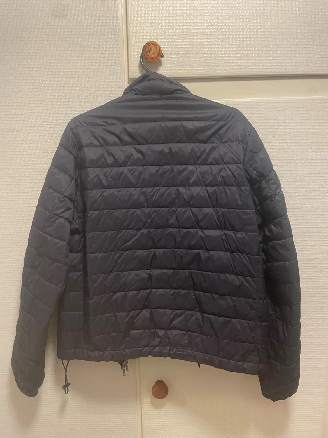 Mörkblå dunjacka från Oscar Jacobson - 3