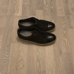 Svarta sneakers från Lanvin - Lanvins skor storlek 43 intressekoll !!