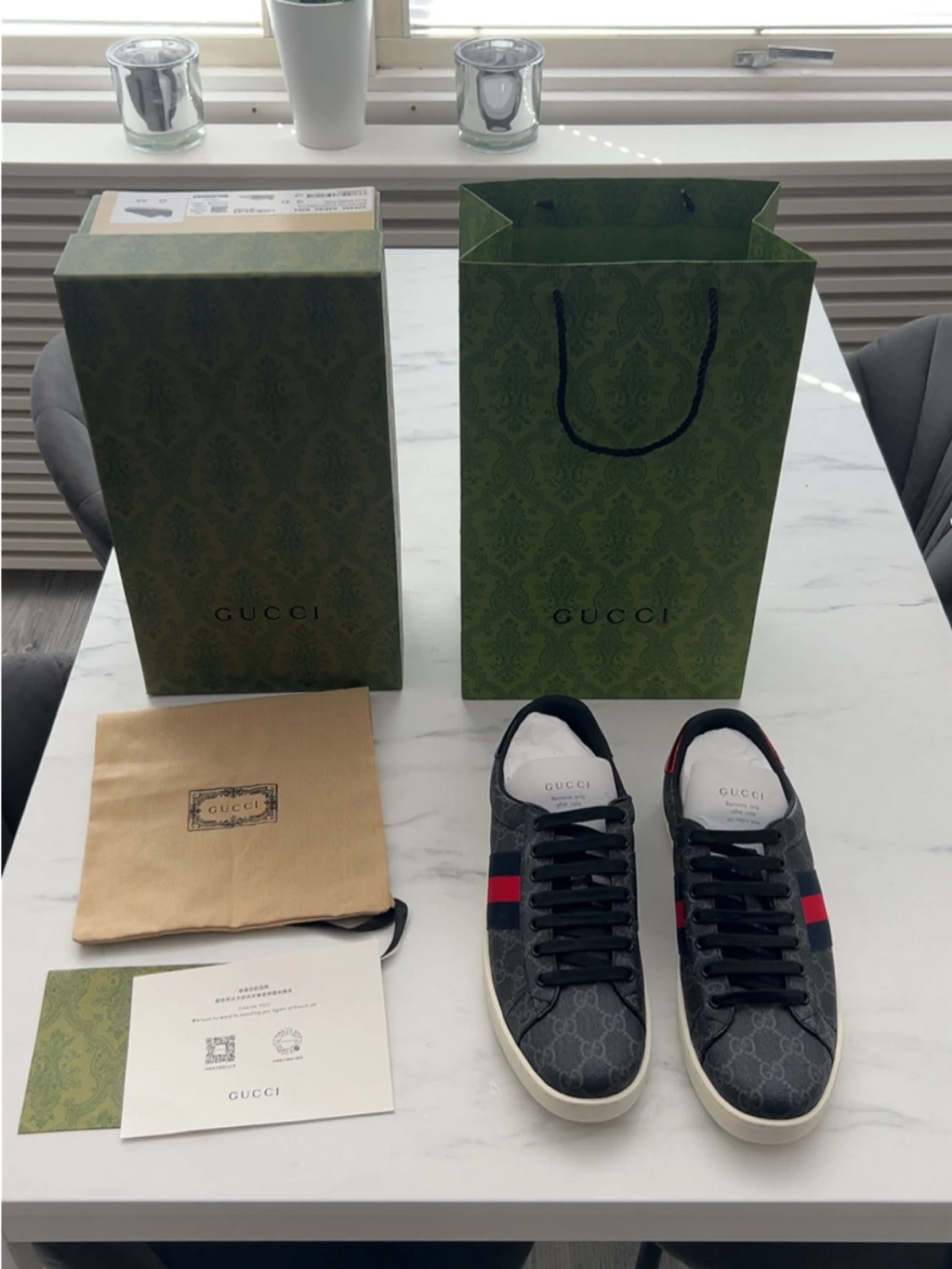 Gucci sneakers med GG-mönster