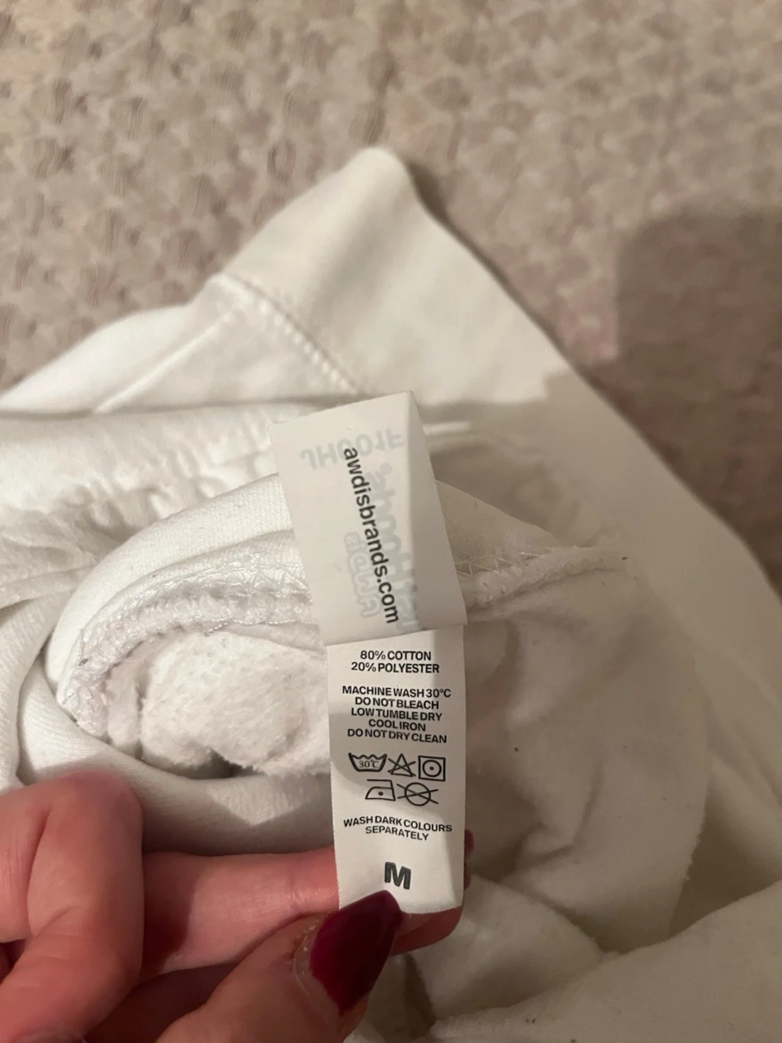 Vit hoodie med tryck från Sjöstjärnans Ridläger - 5