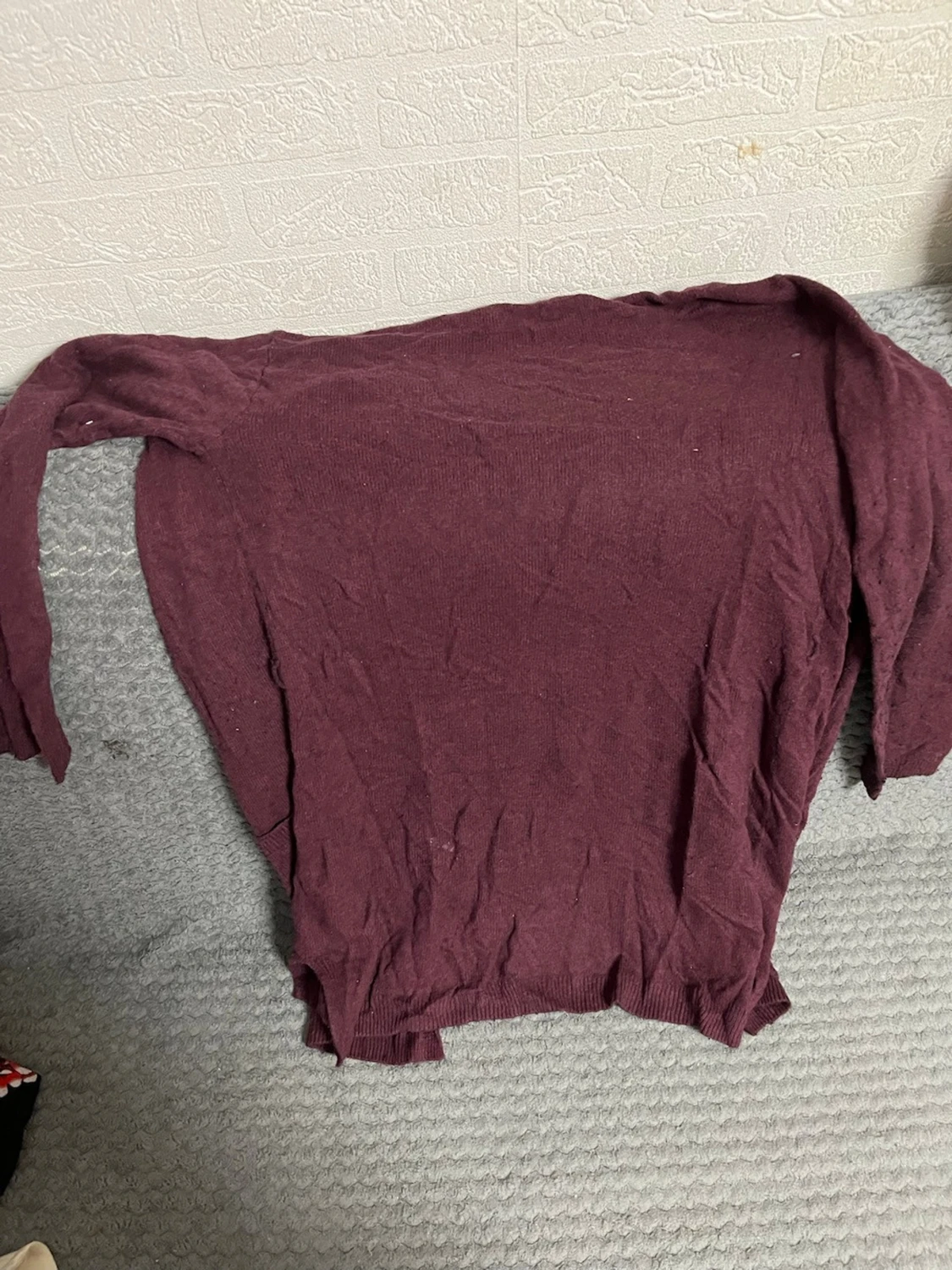 Vinröd kofta med fickor/  storlek  - 1