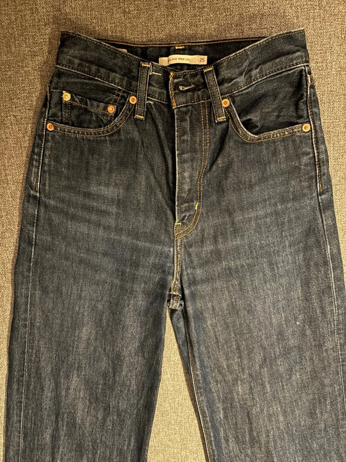 Levis wide jeans  - 2