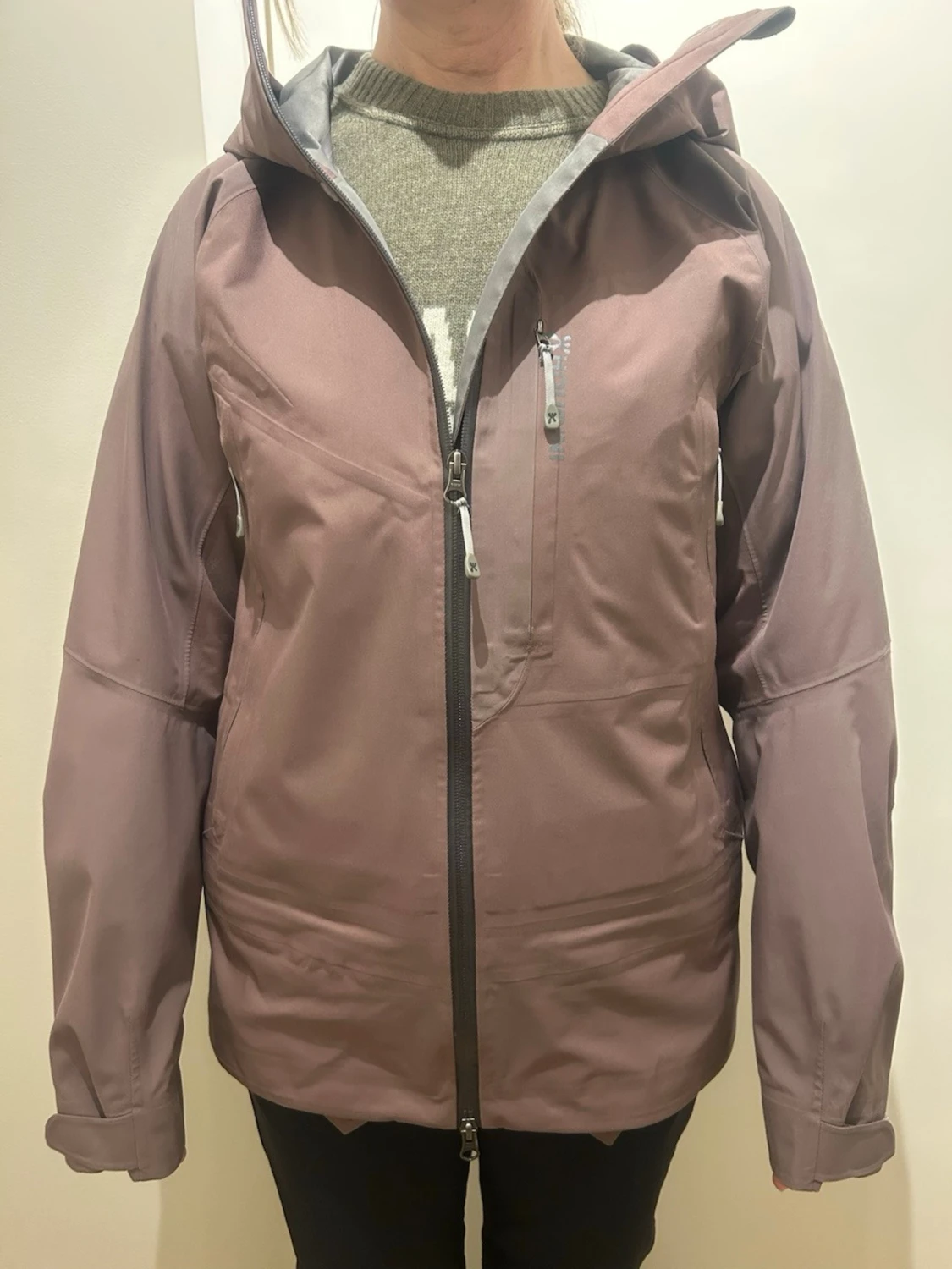 Lila Houdini skaljacka med huva