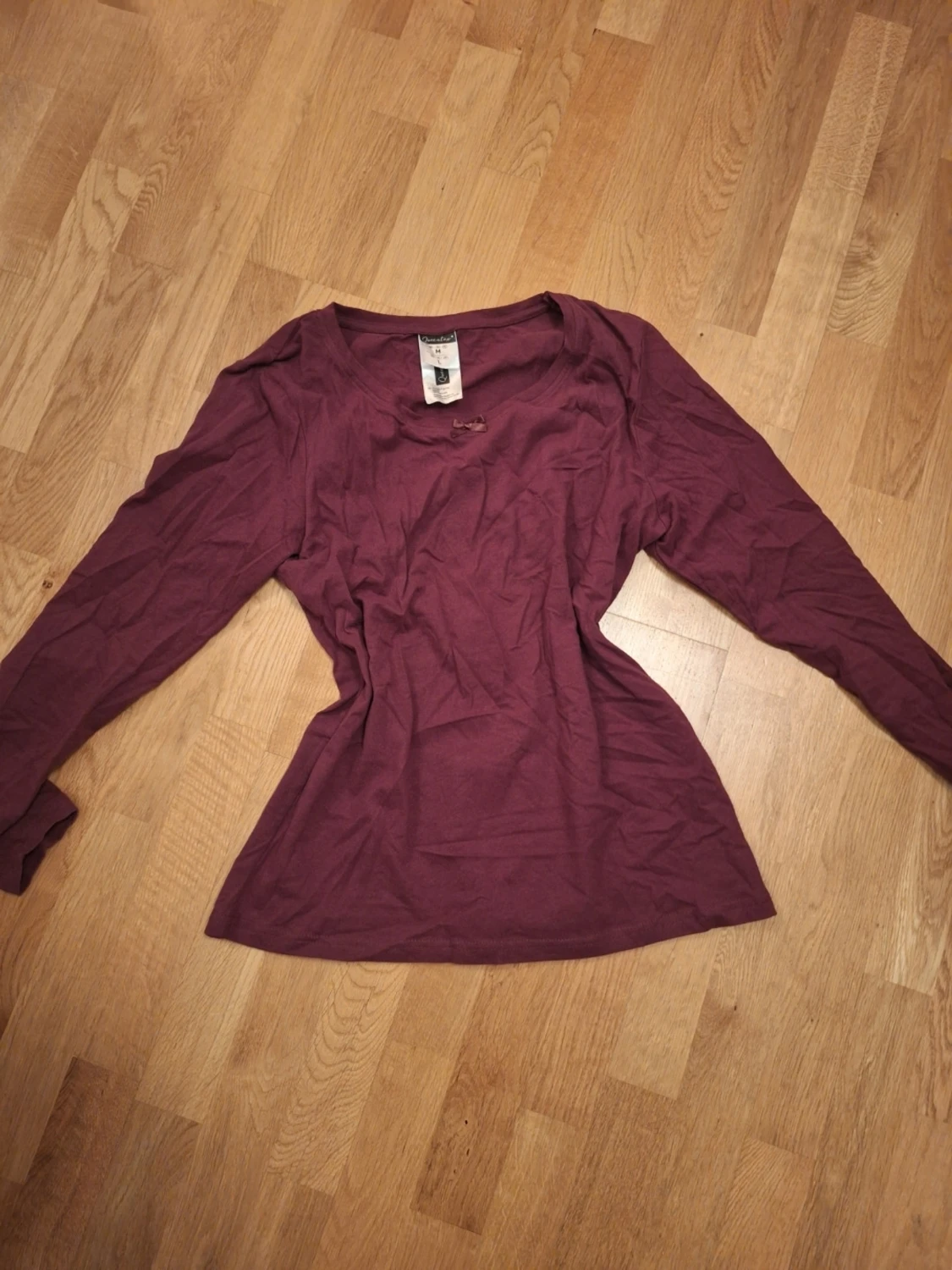 Vinröd långärmad topp - 1