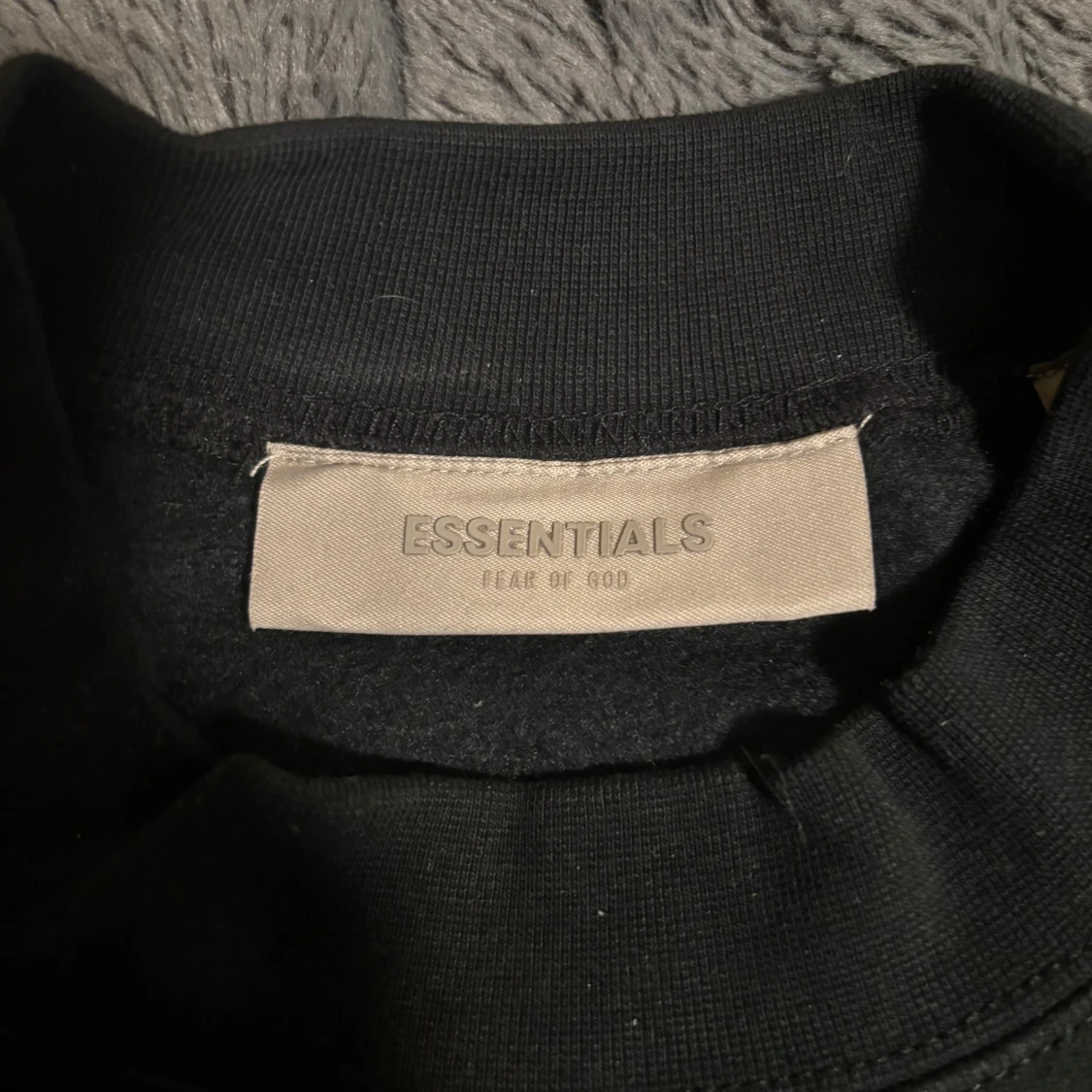 Svart Essentials Fear of God sweatshirt - 2