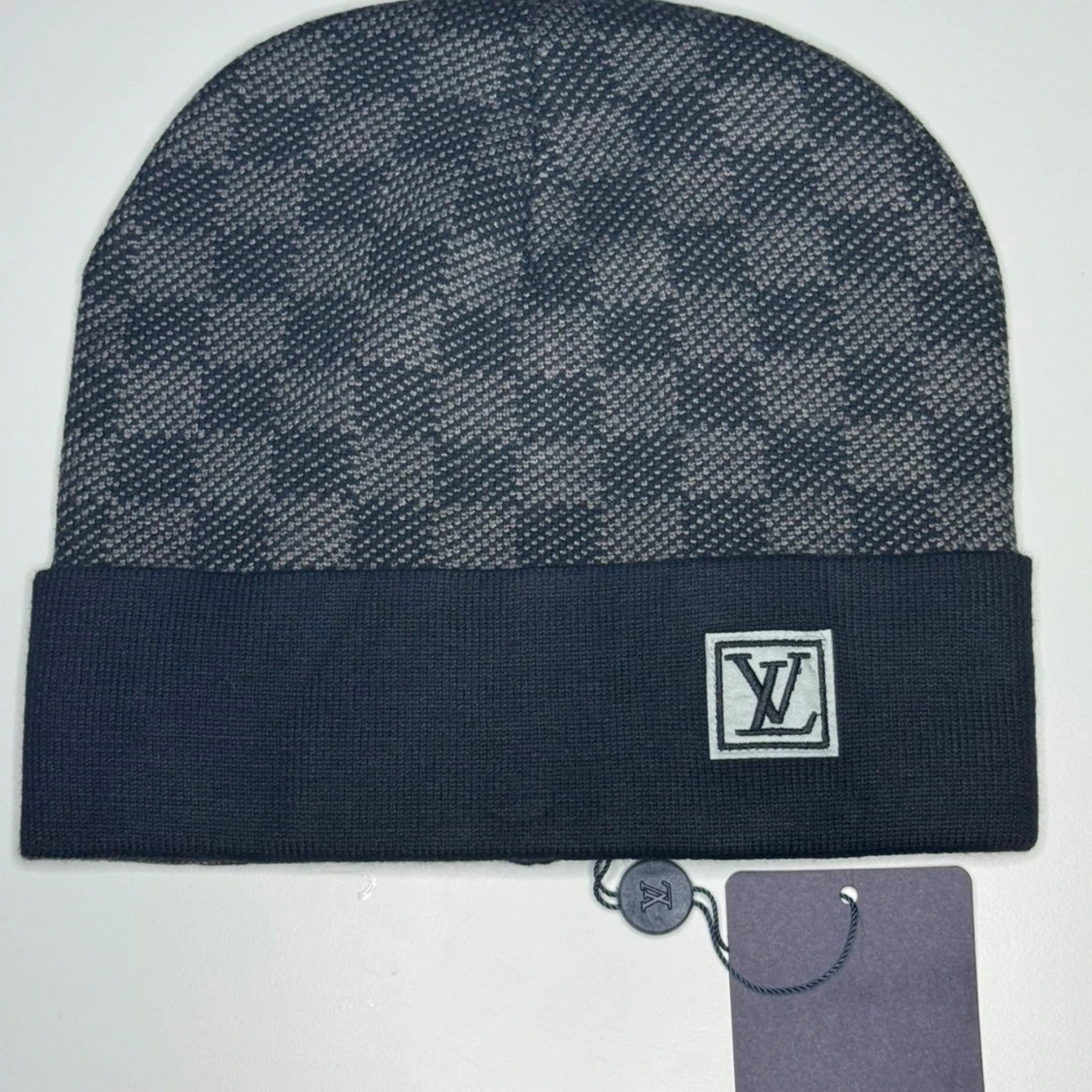 Rutig mössa från Louis Vuitton