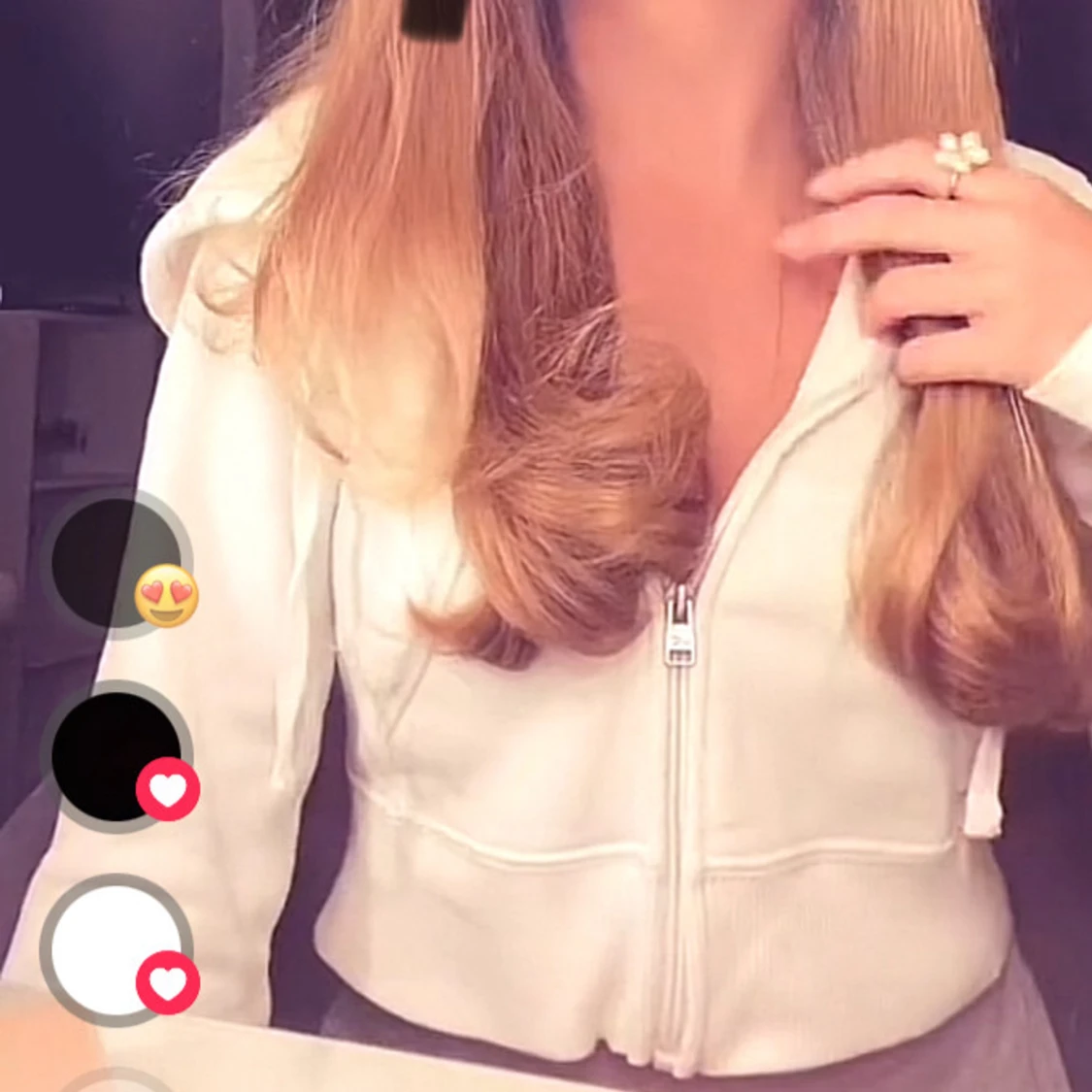 Vit hoodie från Hollister XS - 3