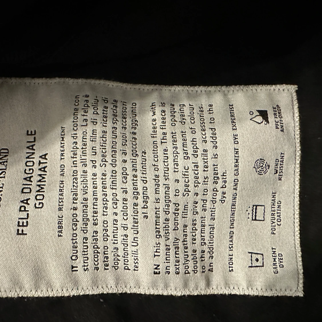 Svart vindjacka från Stone Island - 1