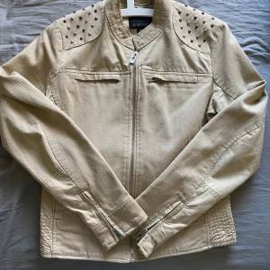 Beige jacka - Cool