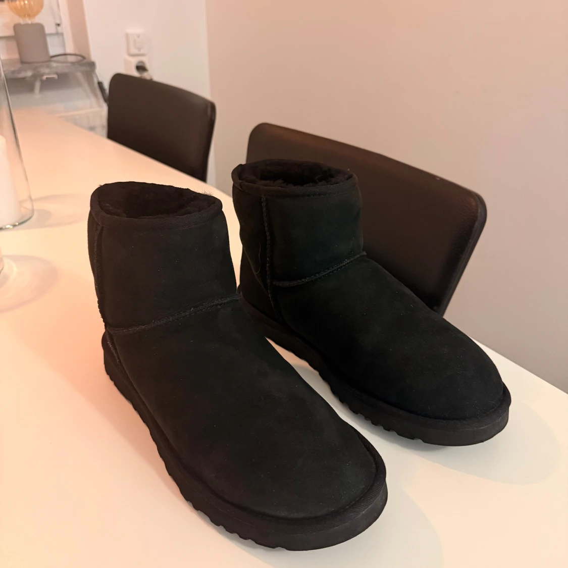 Svarta UGG boots i mocka - 3
