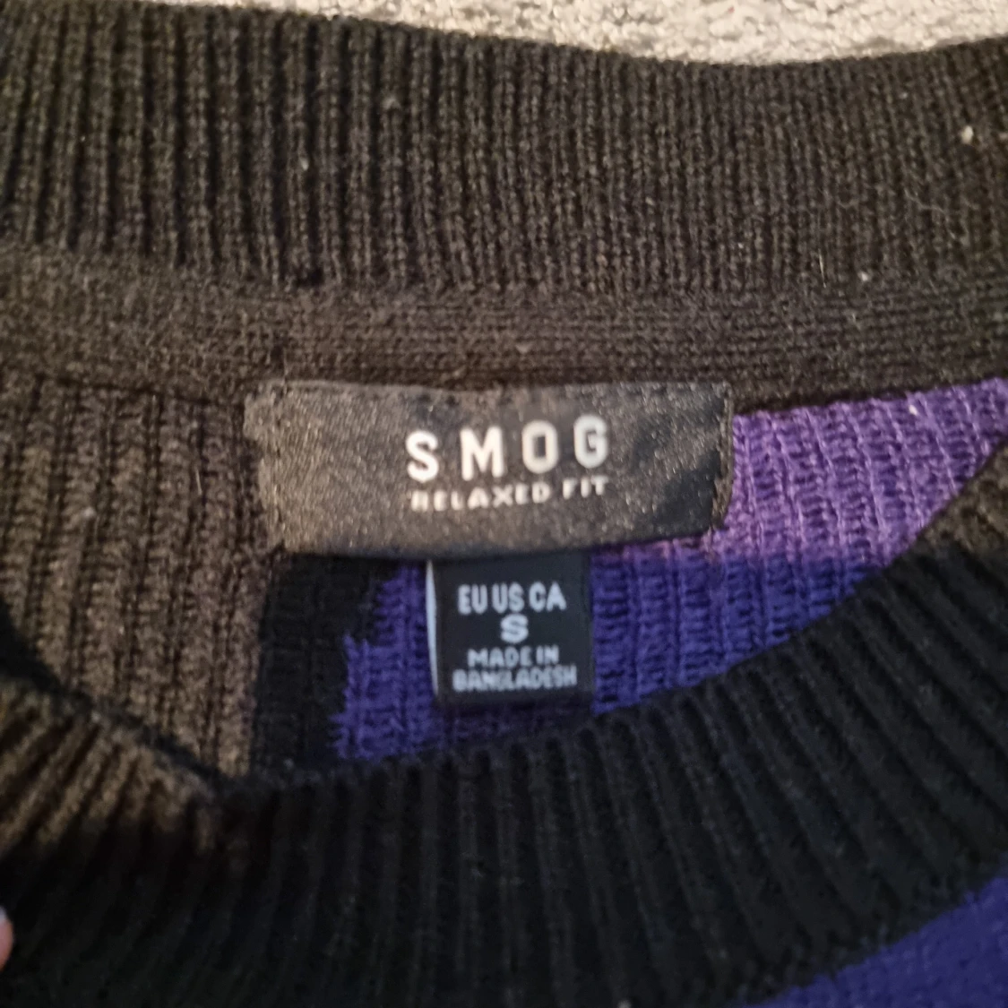 Lila och svart mönstrad tröja SMOG - 2