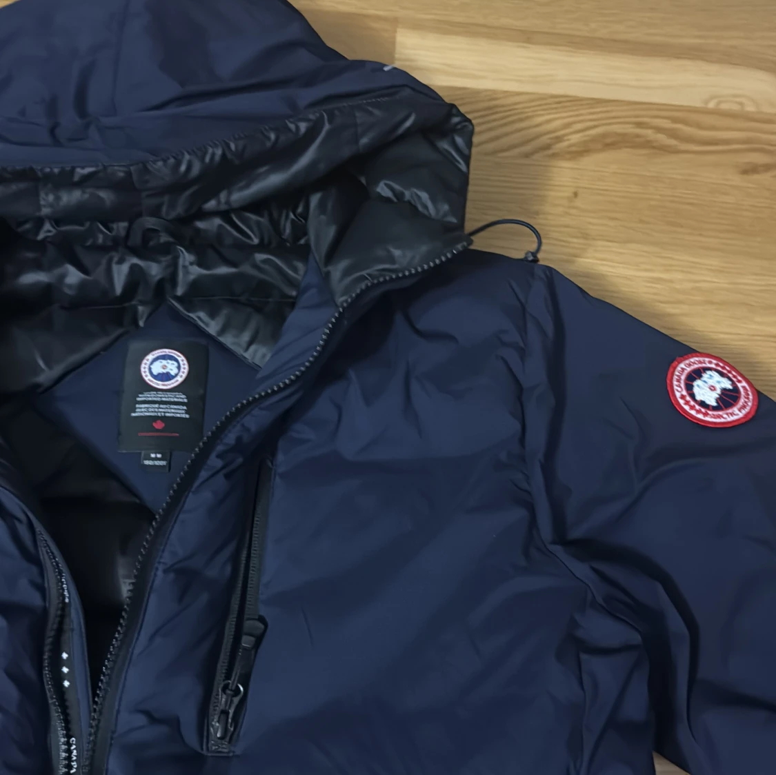 Mörkblå dunjacka från Canada Goose - 2