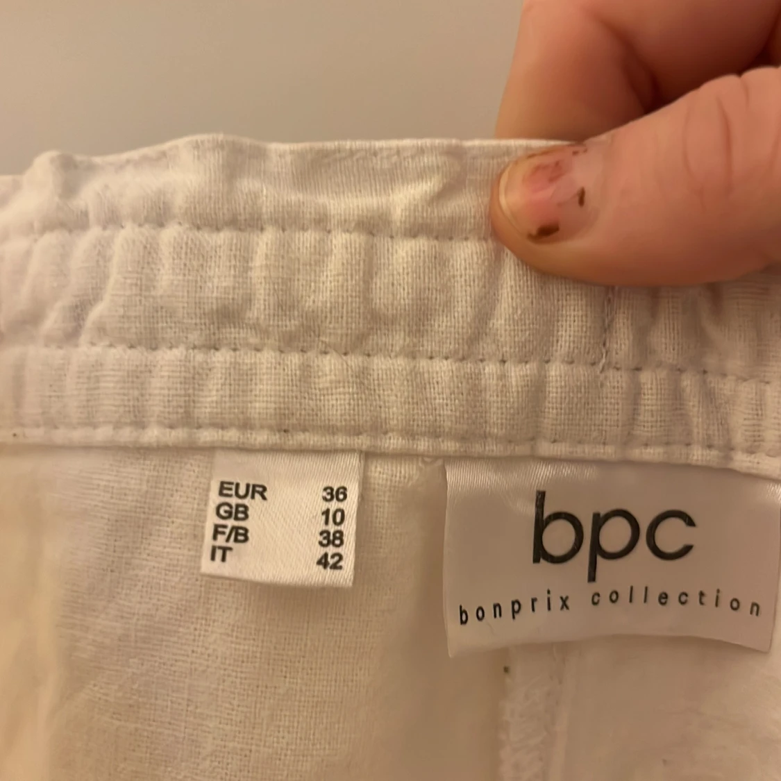 Vita linnebyxor från bpc, strl 36 - 1