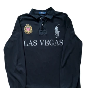 Las vegas polo - Cheif keef certified polo 💯 storlek l , tvär skön att ha på sig😍