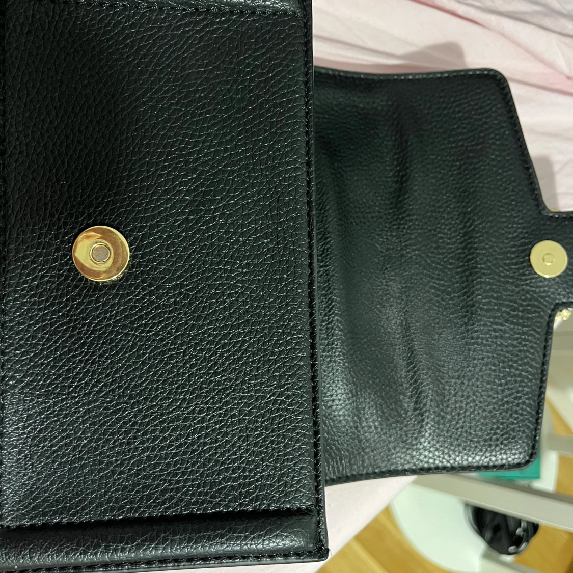 Svart axelväska från Versace Jeans Couture - 4