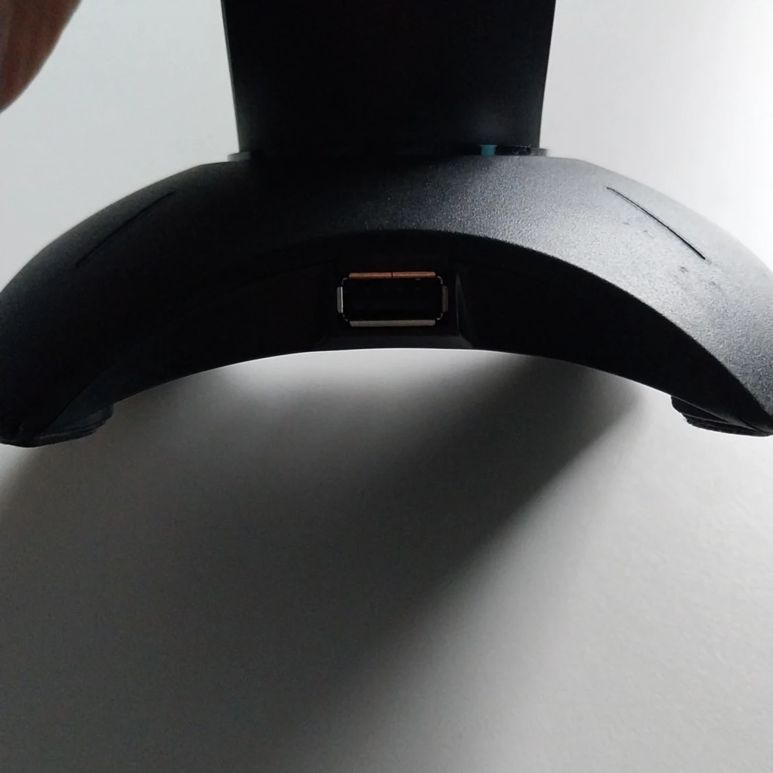 GXT Headset stand Med RGB - 3