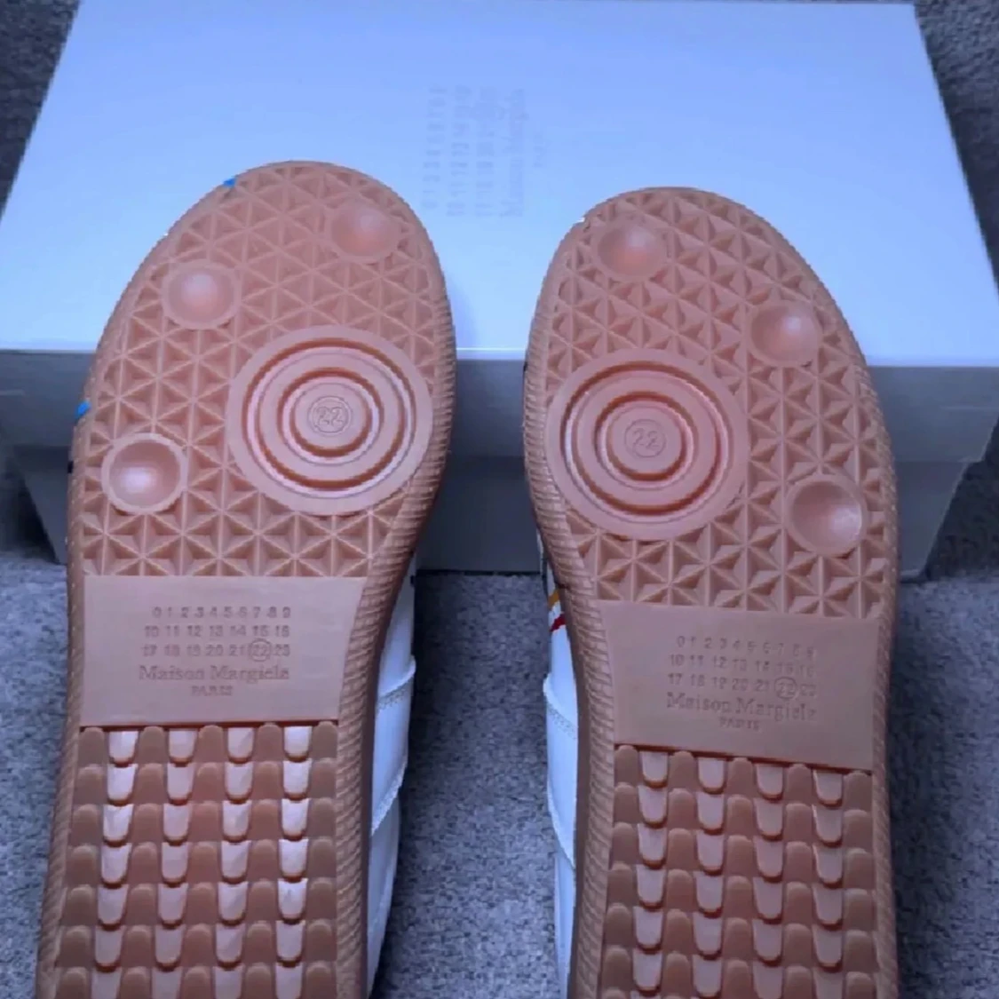 Maison Margiela Gats paint splatter - 1