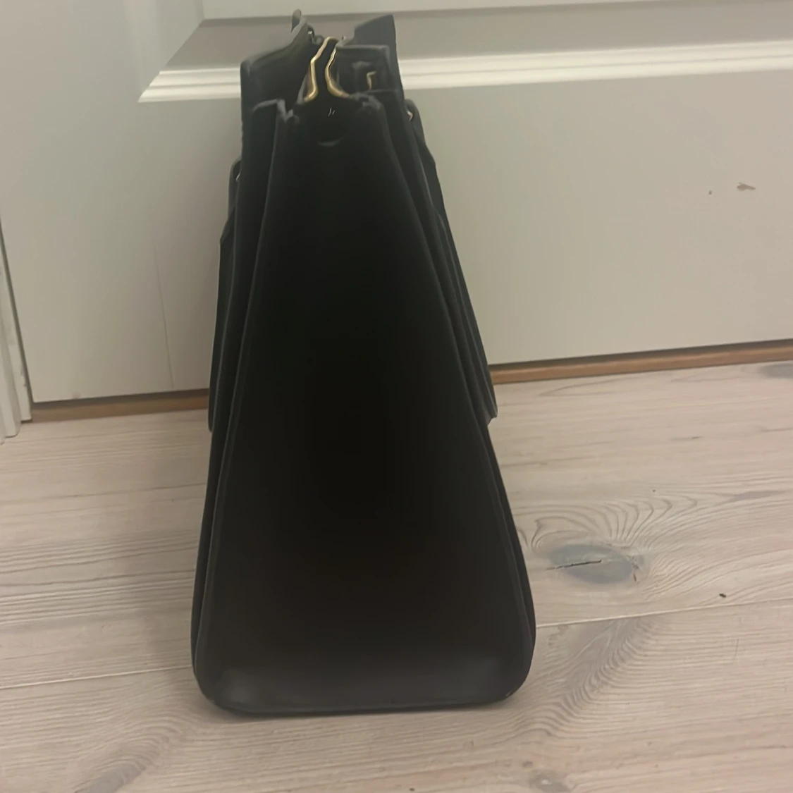 Svart väska från Michael Kors - 1