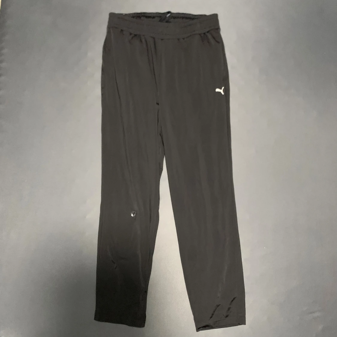 Svarta träningsbyxor från Puma