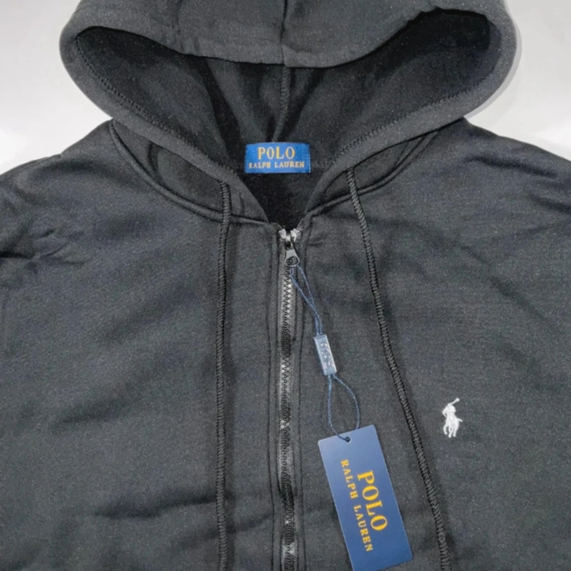 Svart hoodie från Polo Ralph Lauren - 1