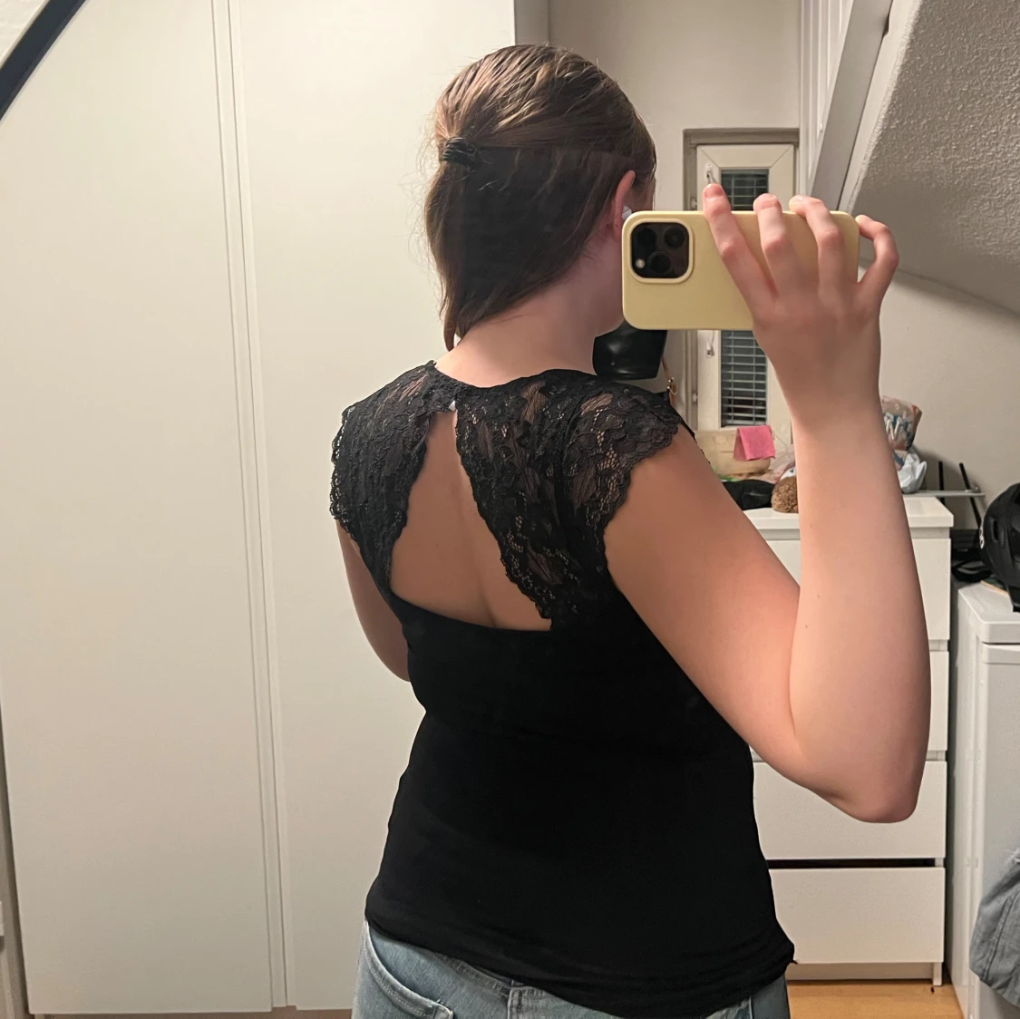 Musta pitsi paita - 1