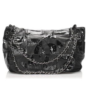 Chanel - Chanel 2008 by Karl Lagerfeld Accordion CC Brooklyn flap bag Patent/ matte leather with silver hardware