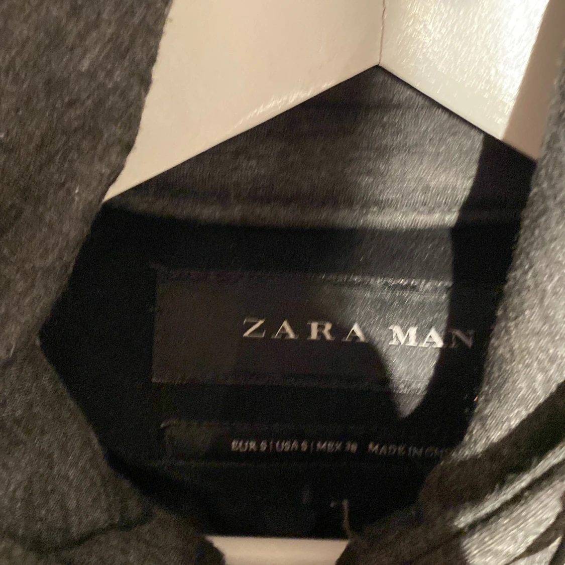 Svart jacka med grå hoodie Zara Man - 1