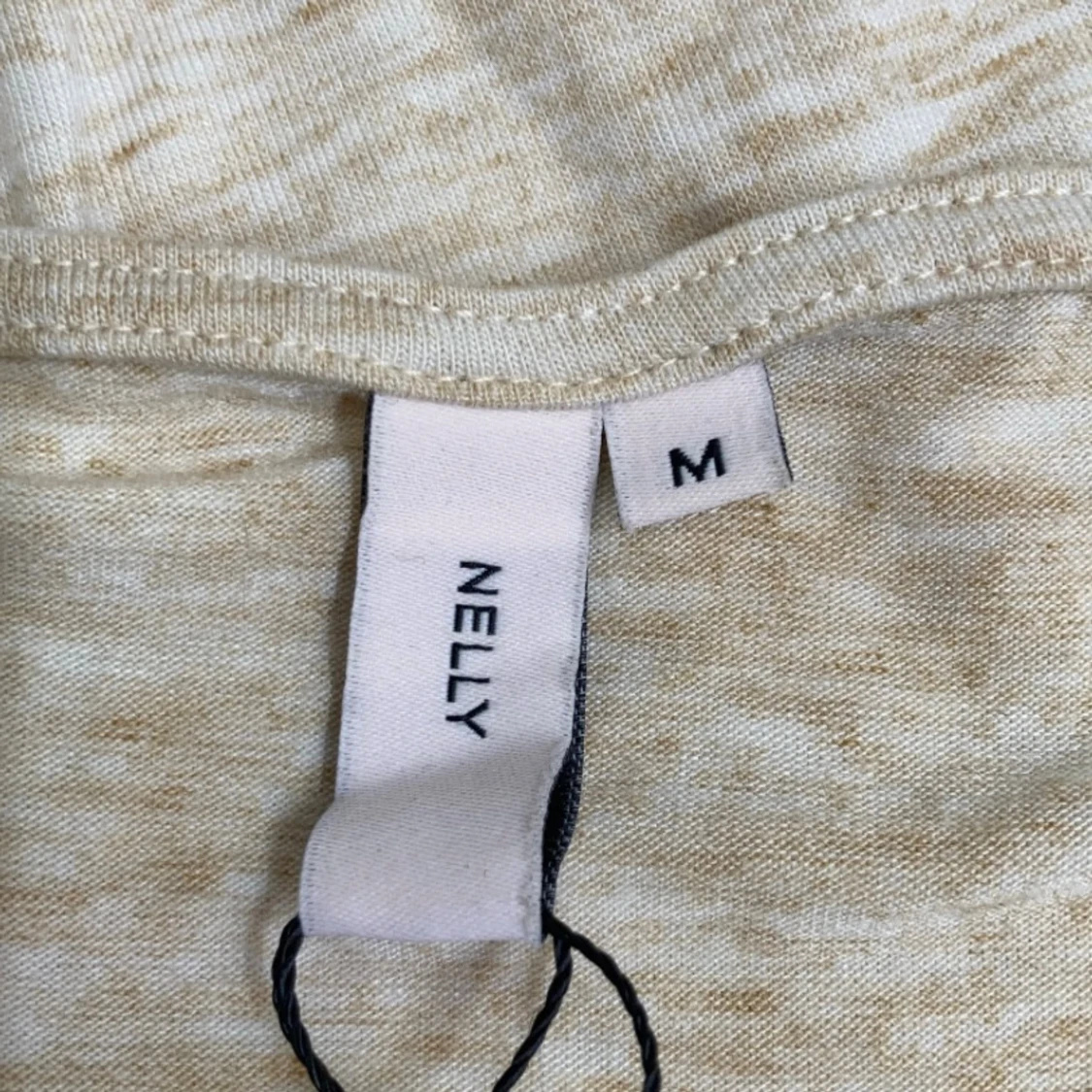 Beige långärmad topp från Nelly - 2