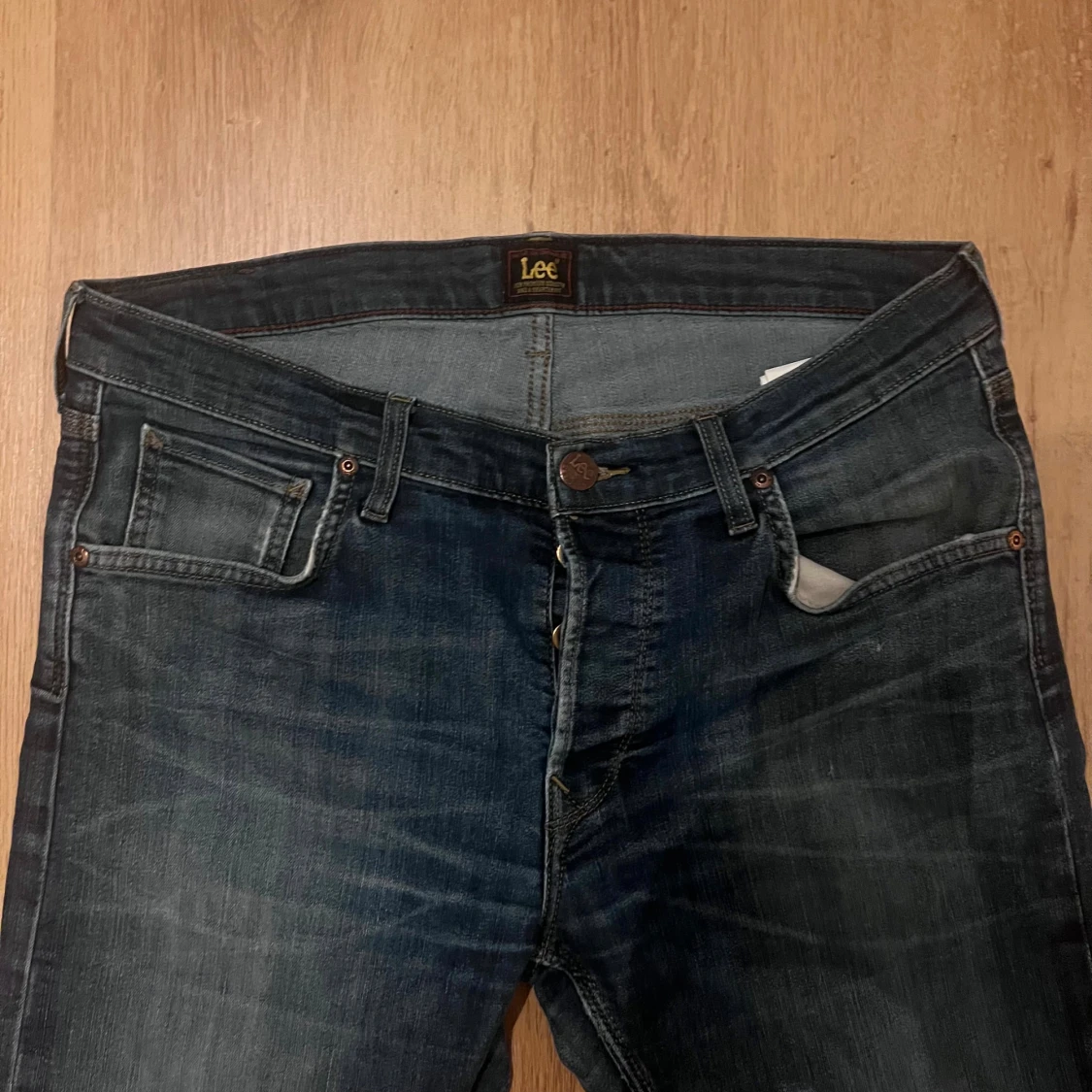Mörkblå Lee jeans slim fit 34/32 - 1