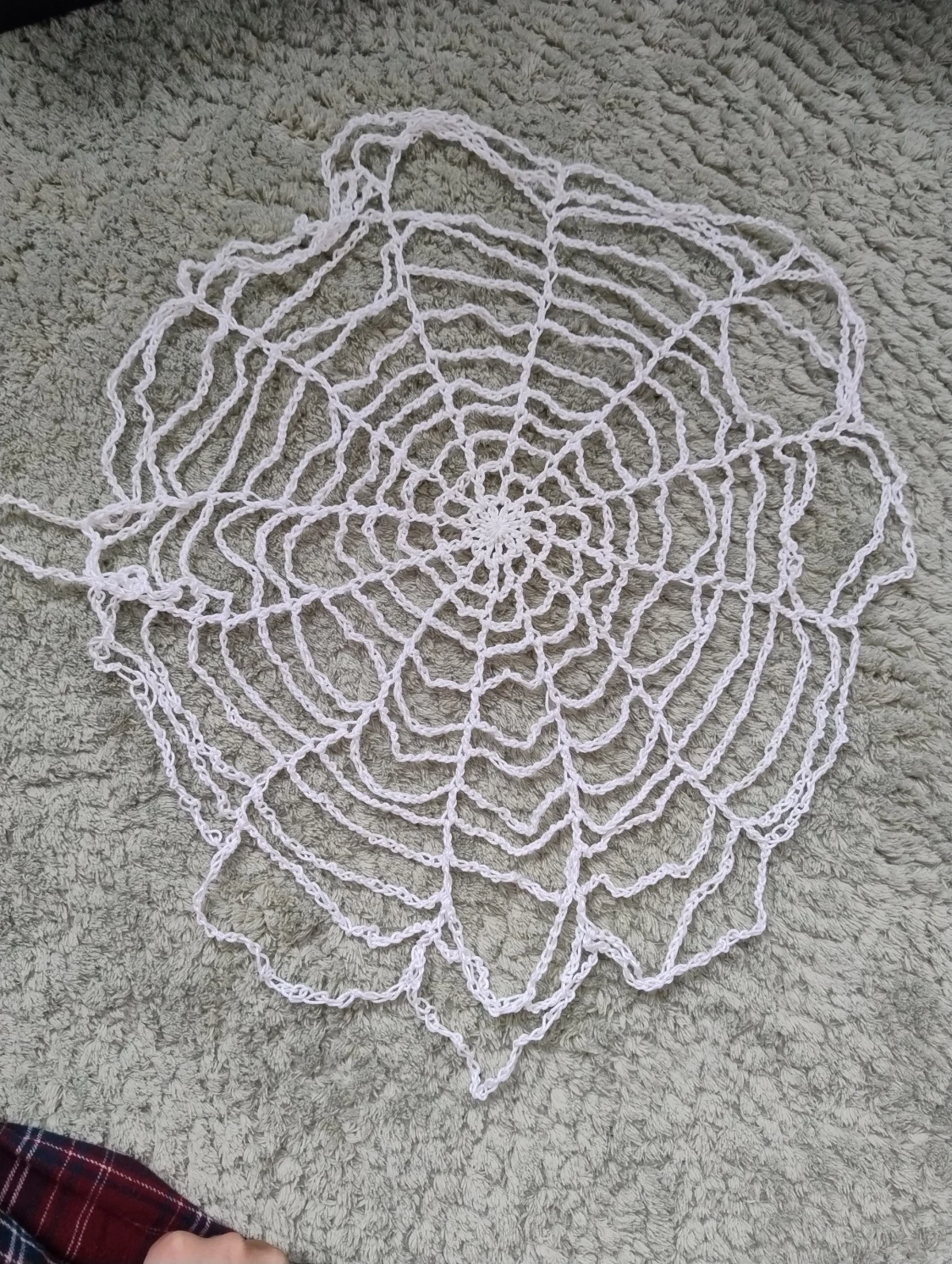 Handgjord virkad duk