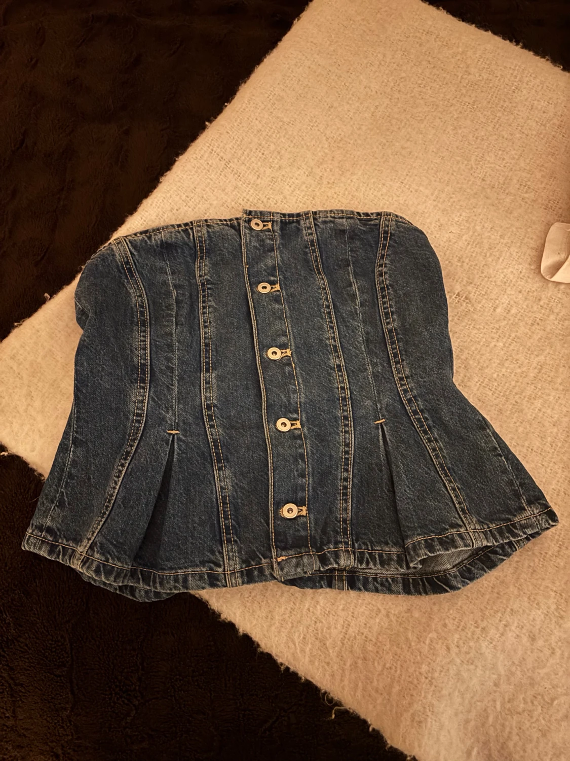 Denim korsett-topp med knappar