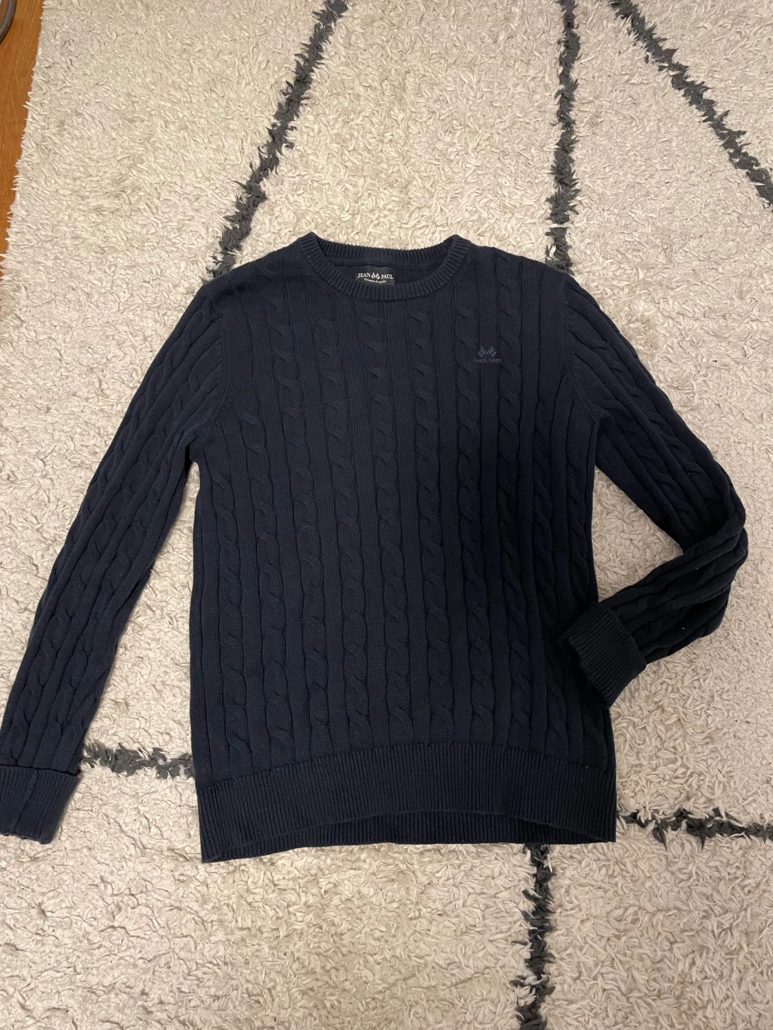Mörkblå kabelstickad tröja Jean Paul - 1