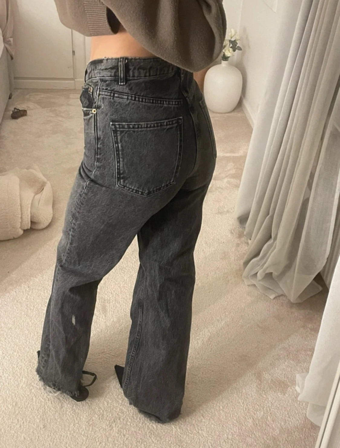 Gråa jeans - 1