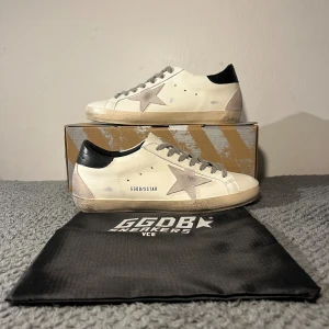 Golden Goose Skor Svarta - Golden Goose Skor - Nytt skick - Strl 41 - Fraktas snabbt