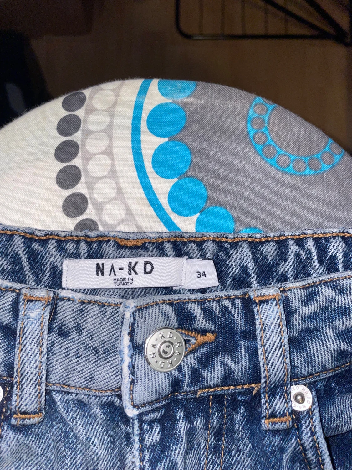 Jeans från NA-KD, storlek 34 - 1