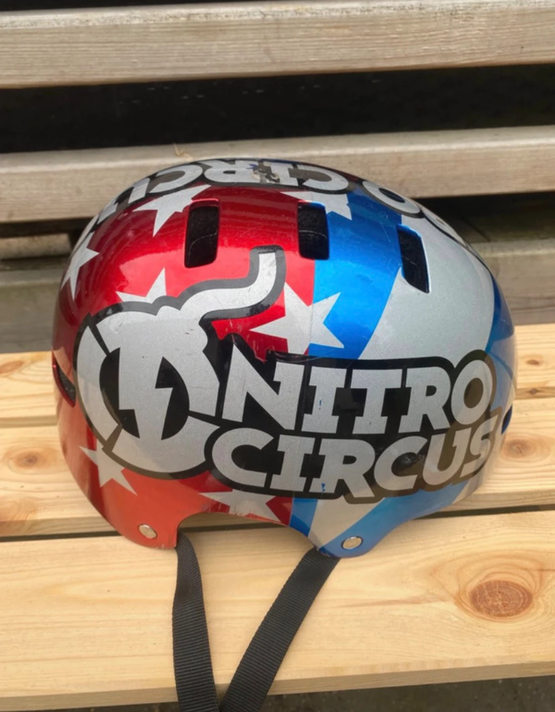 Nitro Circus hjälm från Bell - 4