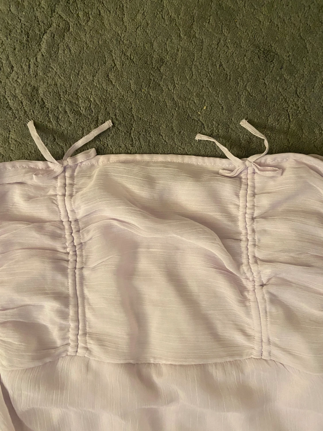 Ljuslila blus med långa ärmar från Lindex - 1