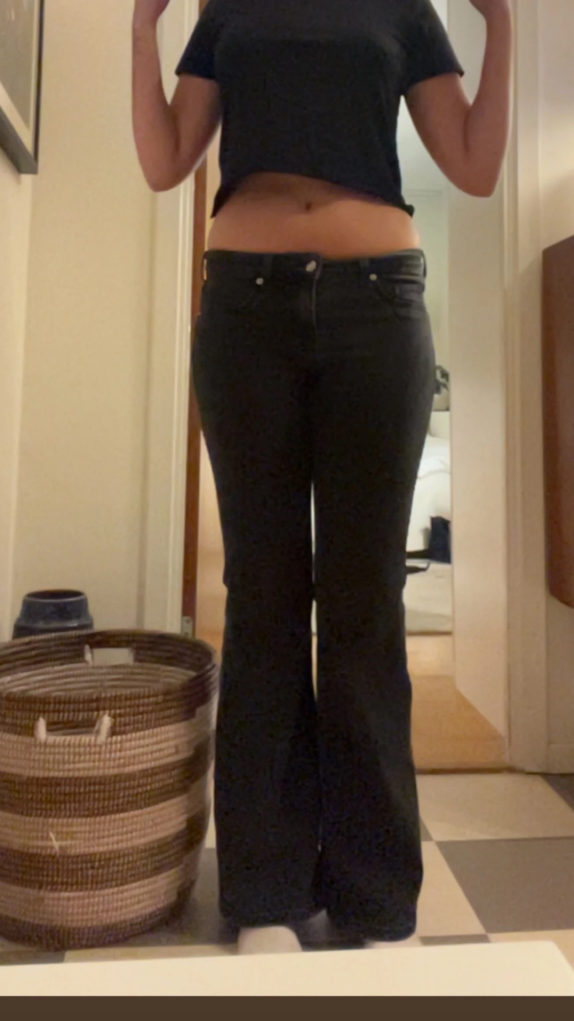 Svarta bootcut jeans med låg midja - 1